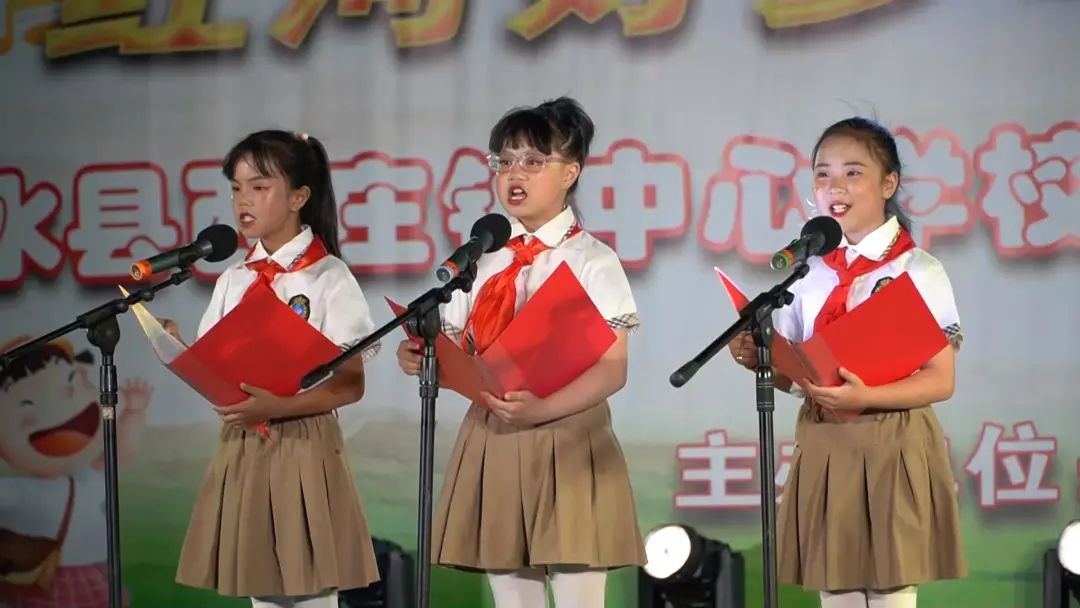 我想这样过六一,我也想拥有这样的爱情