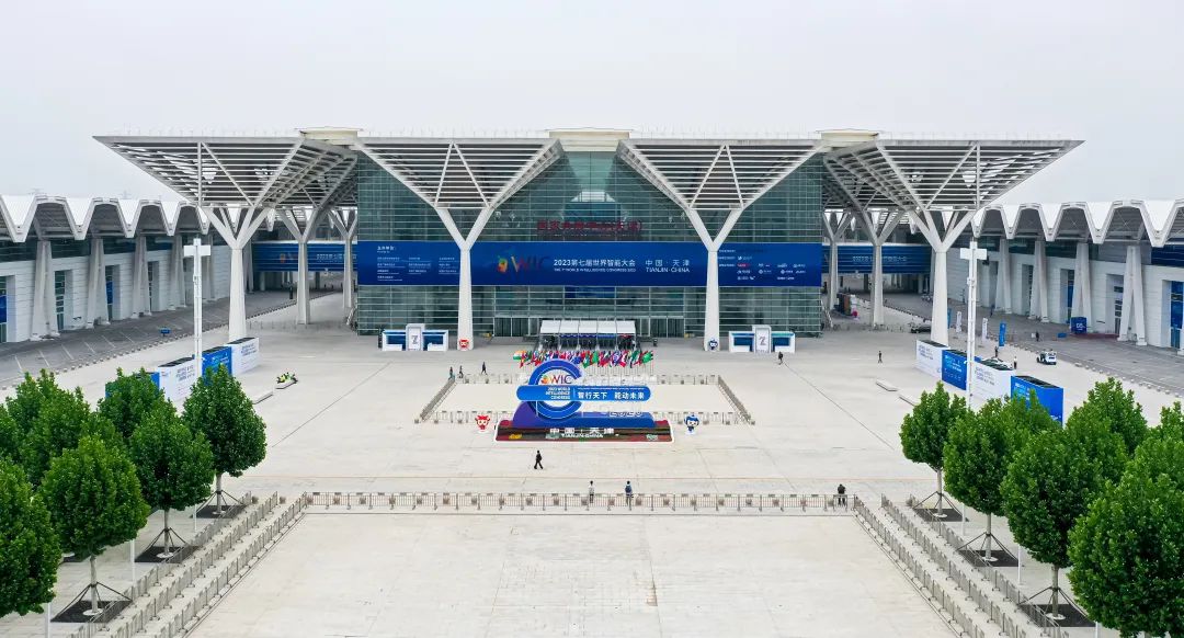 昨夜今晨|今天，开幕！开园！聚焦天津丨“二阳”增多了吗？规模性疫情会来吗？回应丨李某某被警方立案调查