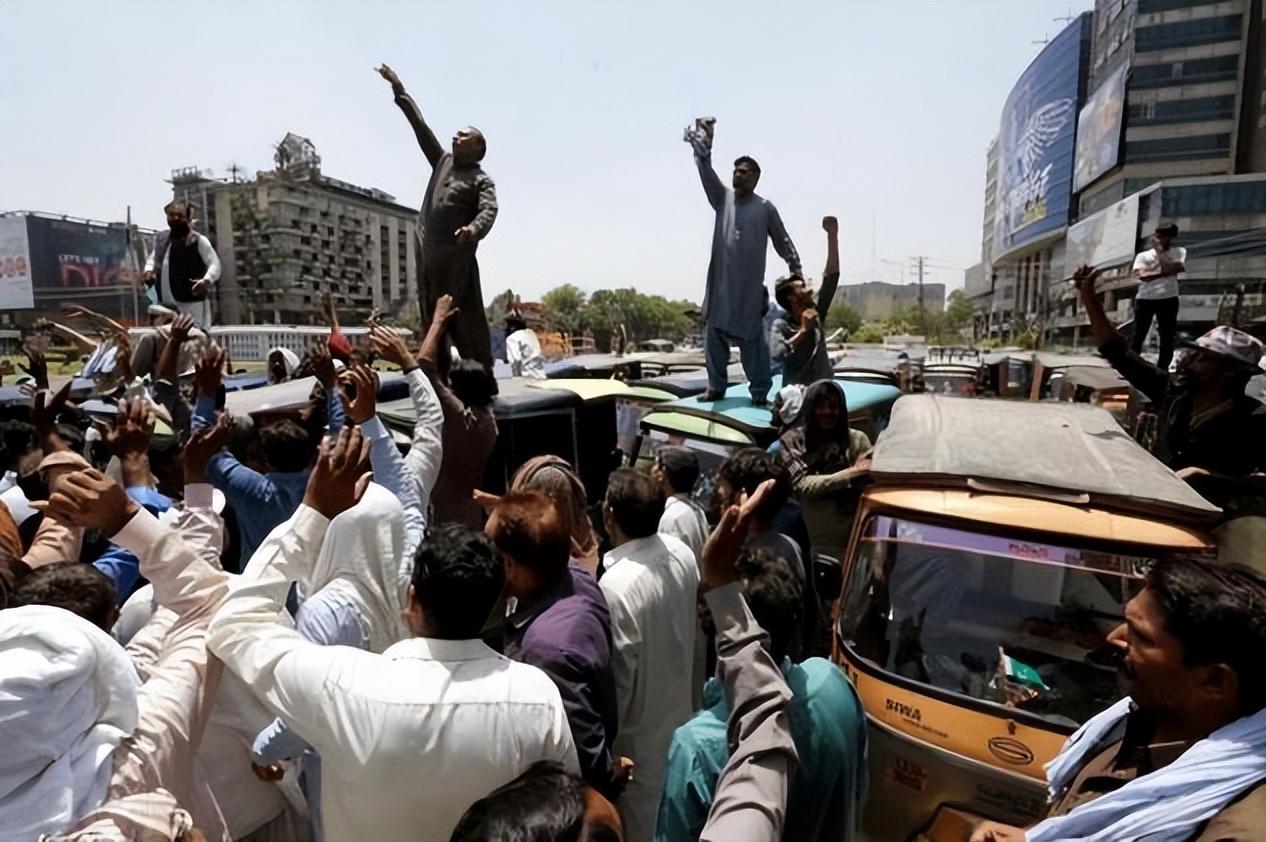 巴基斯坦向中国订购了哪些东西,美国向巴基斯坦出售武器