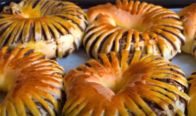 普通的面粉圈可以做面包吗 (如何制作面包圈不用酵母)