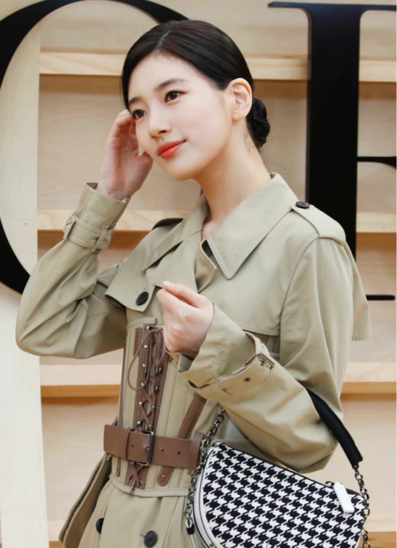 dior巴黎时装周红毯,dior明星红毯造型