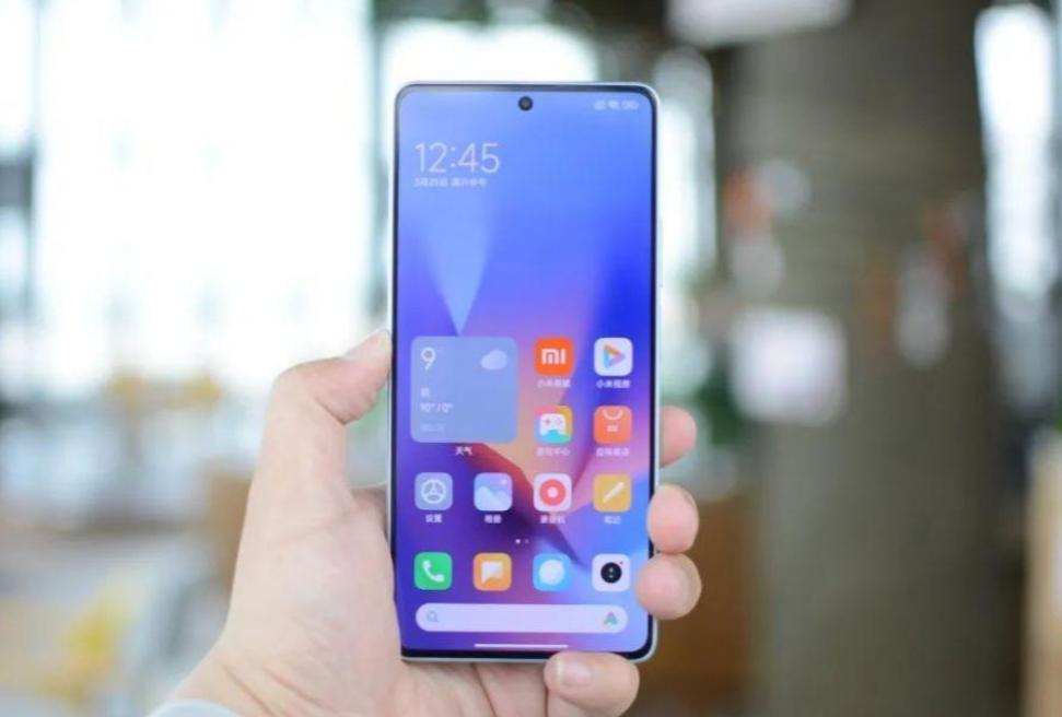 手机256g的内存预算两千左右 (两千左右拍照好的内存多的手机)