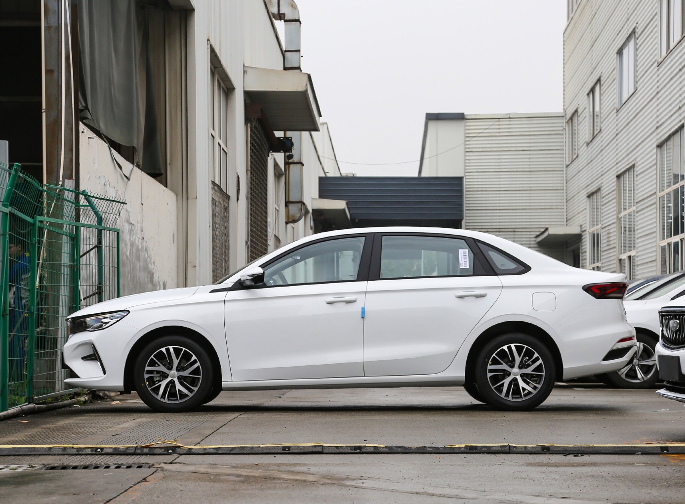 落地9万第四代帝豪值得买吗,第四代帝豪选哪个配置性价比高