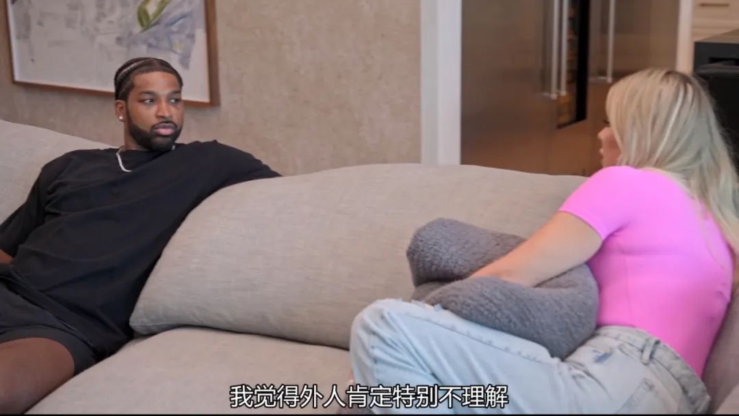 在她面前不值一提,在她面前任何东西都一文不值