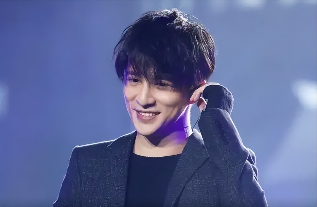 薛之谦离婚净身出户后创业,薛之谦离婚净身出户