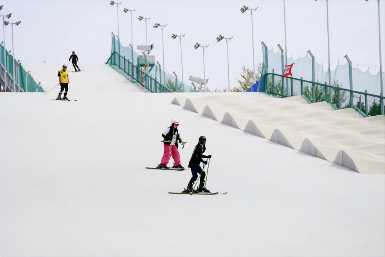 呼和浩特市运动会人民体育场,呼和浩特体育项目标准