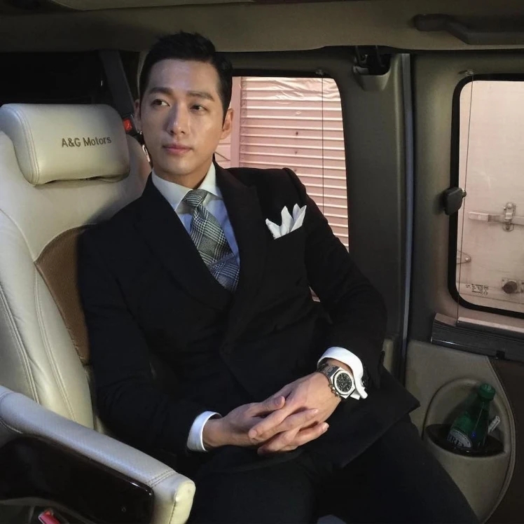 南宫珉大叔形象,韩剧大叔级男神