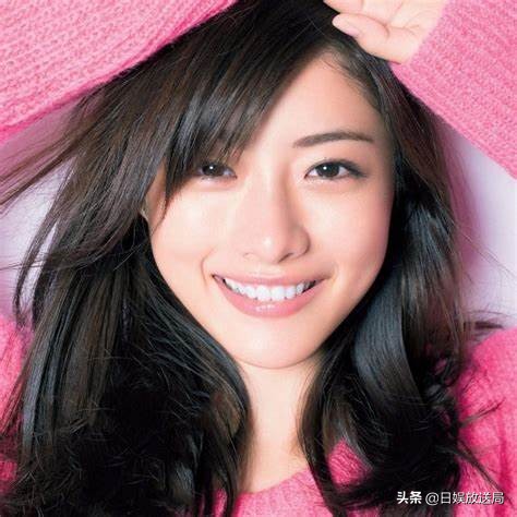 桥本环奈和滨边美波新剧 (滨边美波桥本环奈谁更漂亮)