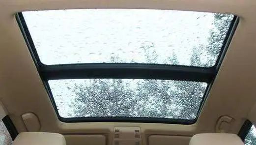 怎么知道车内有没有积水,车内有积水后果