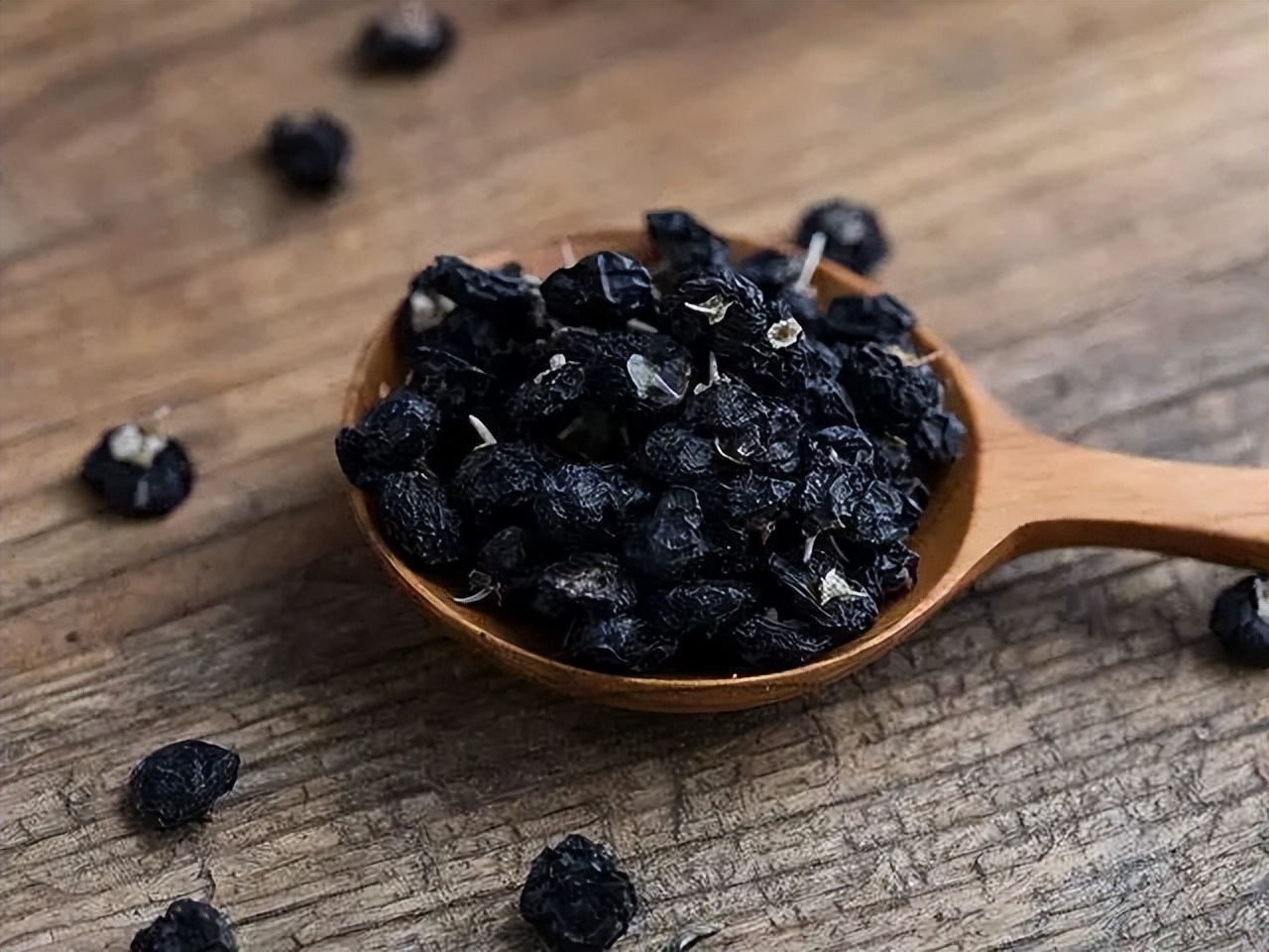 比枸杞子补肾更厉害的中药,每天学一味中药枸杞子