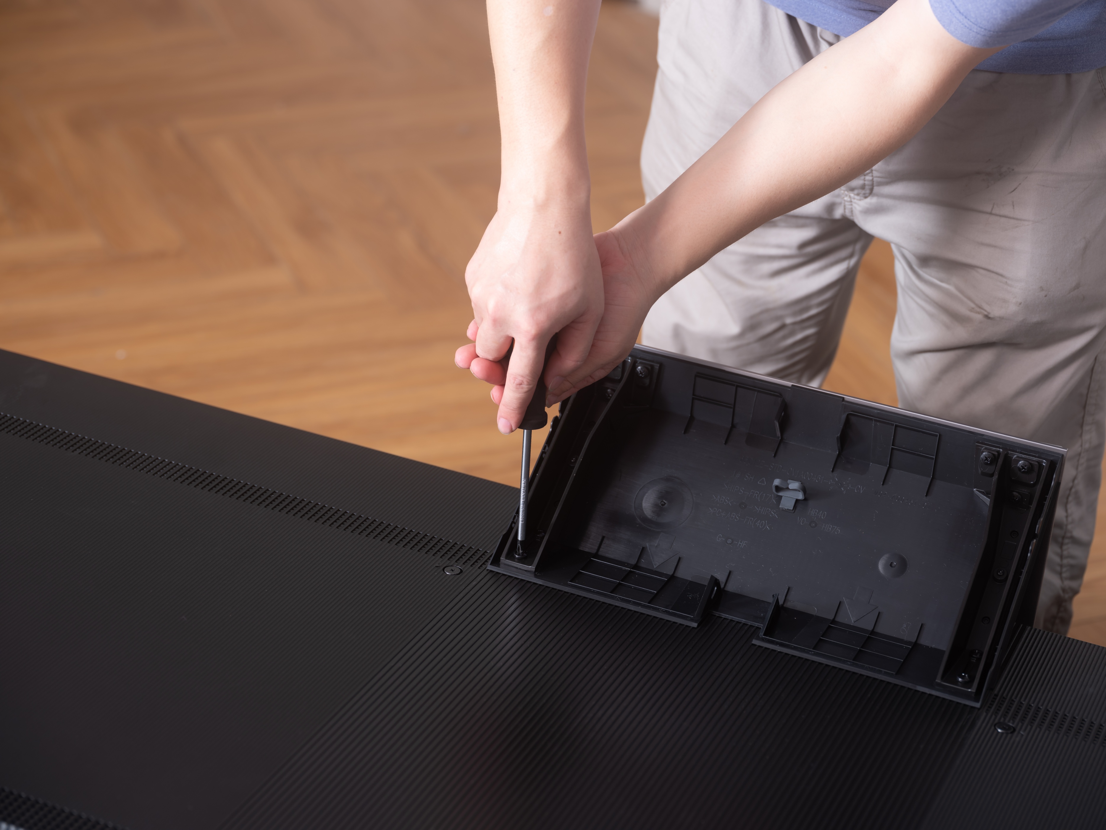 电视机推荐tclq10,tclq10gpro55寸电视评测