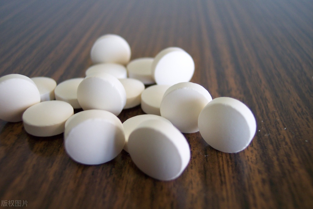 十个膝盖疼的治疗方法,十个膝盖疼九个有滑膜炎怎么治