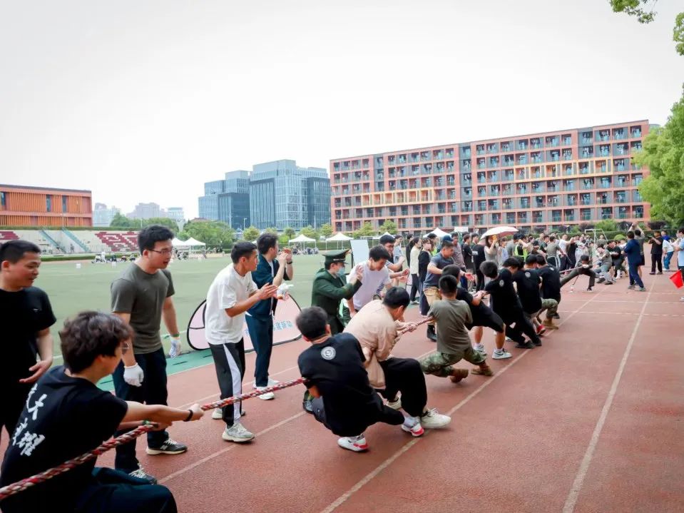 徐汇的“戎耀们”，归来仍是“最可爱的人”