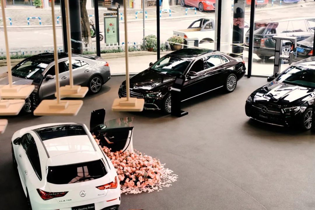 奔驰4s店服务体验,奔驰探店服务