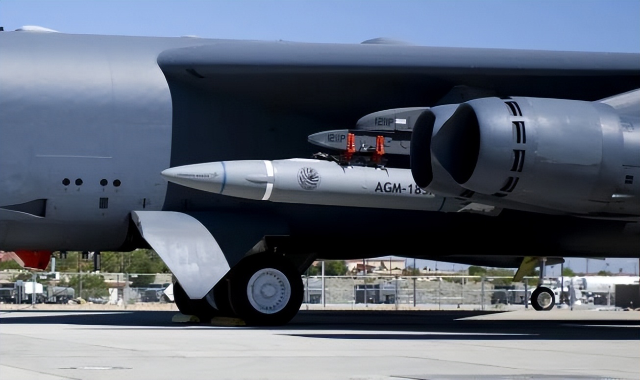 俄锆石高超音速导弹参数,中国高超音速导弹与俄美对比如何