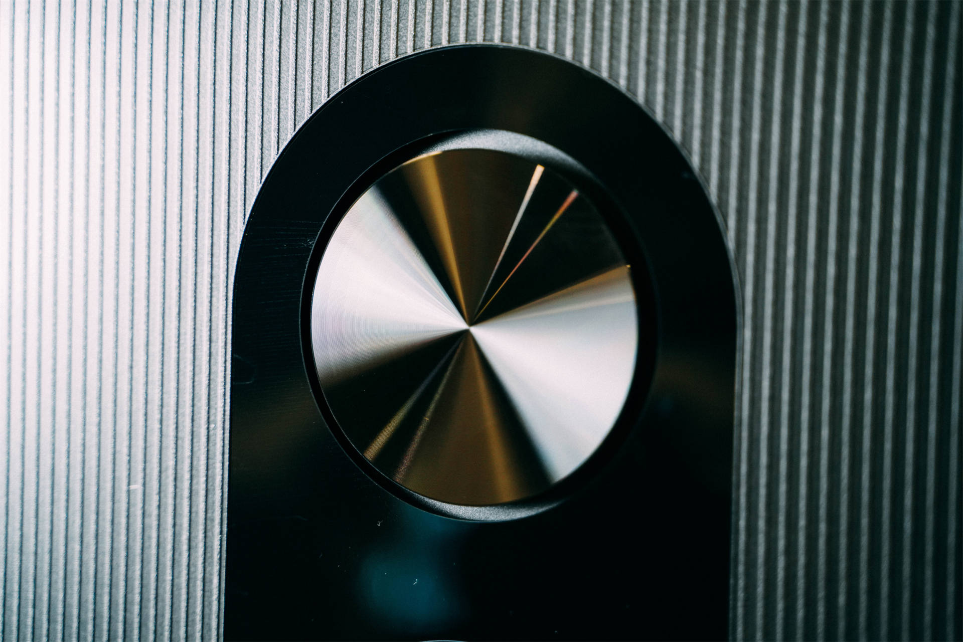 tcl85英寸量子点电视长宽,tcl75寸量子点电视有什么功能