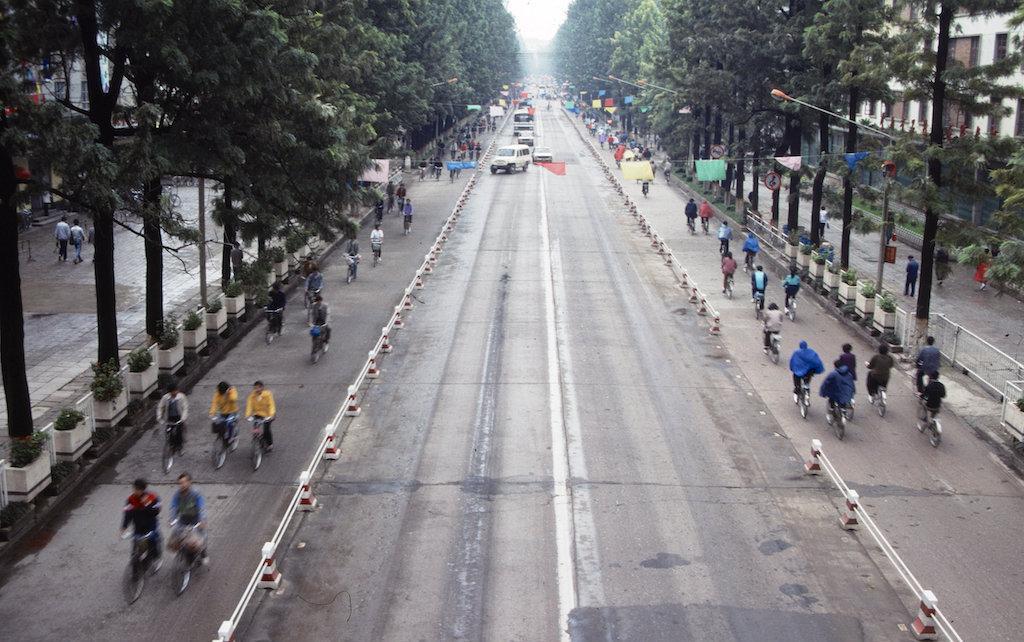 日军日记：*安妇慰**不服从管教，我很愤怒，用*刀刺**插入她的*体下**