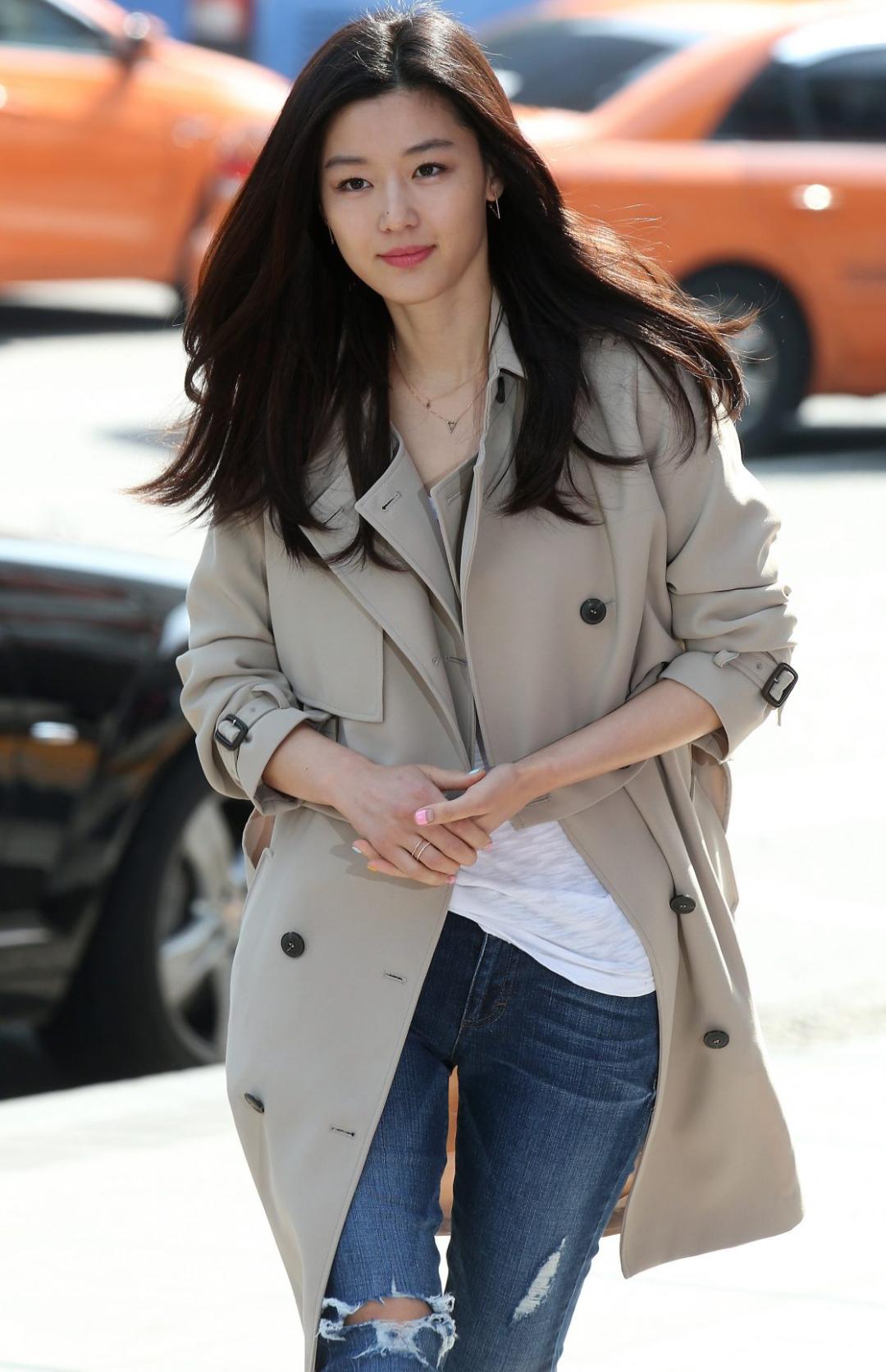 千颂伊近况,千颂伊在上海出席活动