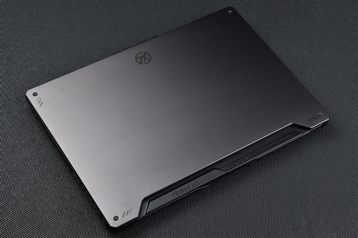 圣诞节送男友什么礼物实用一点,仪式感满满的情侣圣诞节礼物推荐