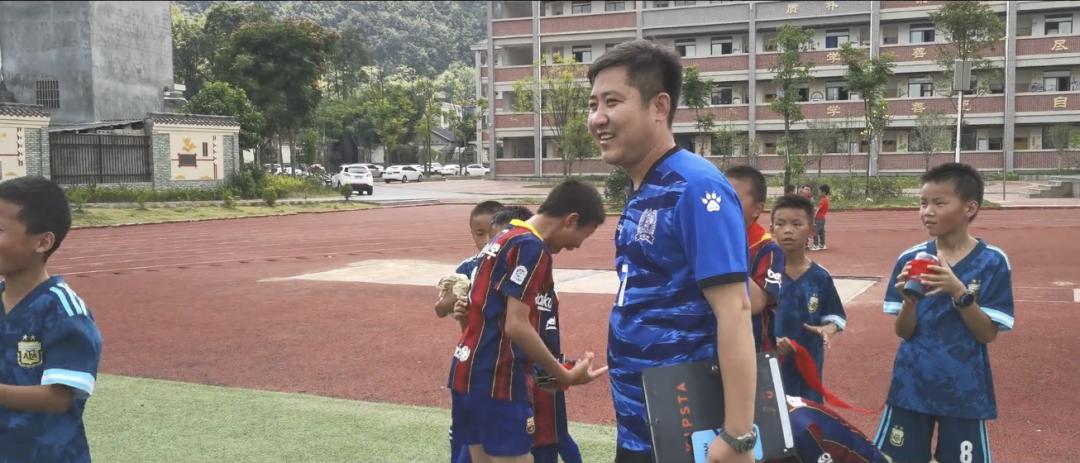 小学生足球国家二级运动员,小学足球国家二级运动员