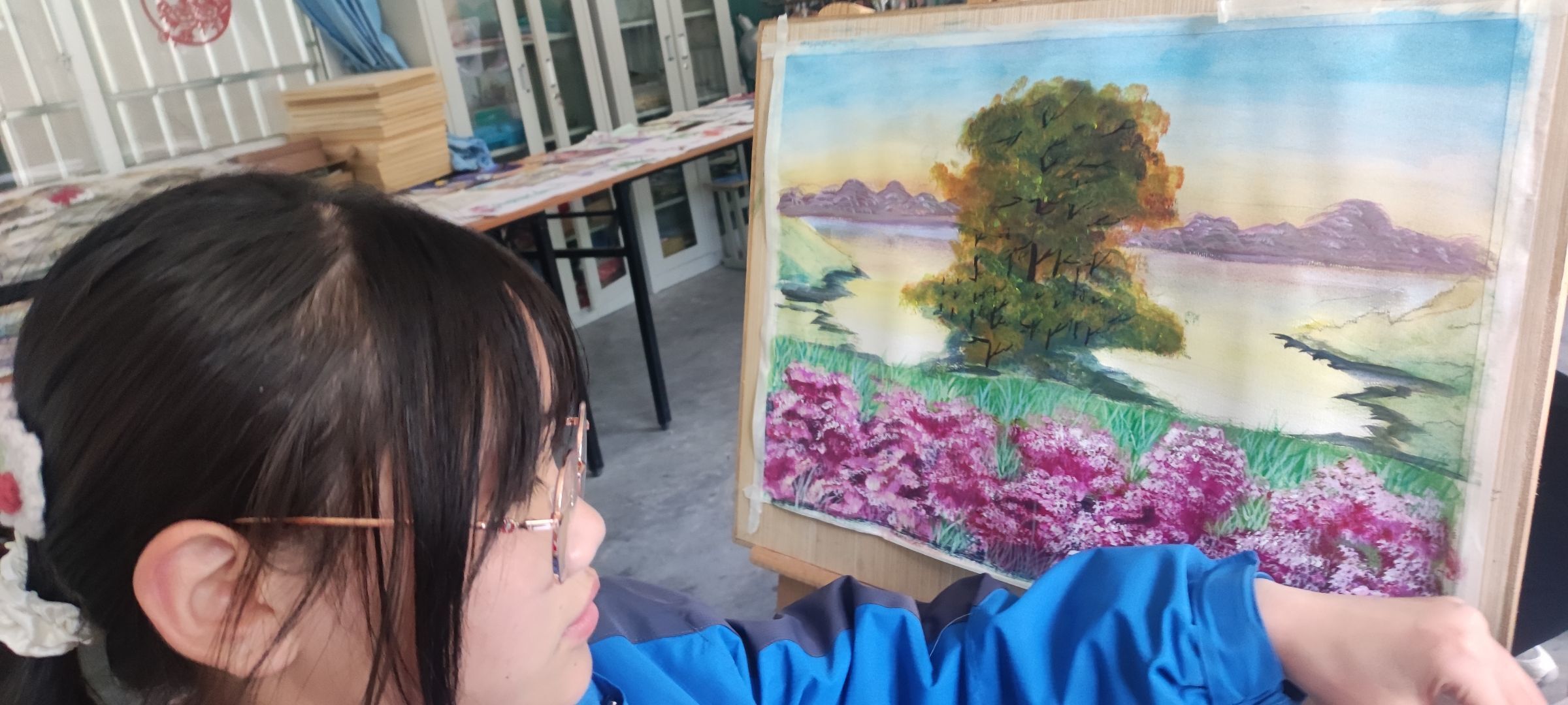 老师是学生的引路人还是陪伴者,老师是孩子的引路人还是领路人