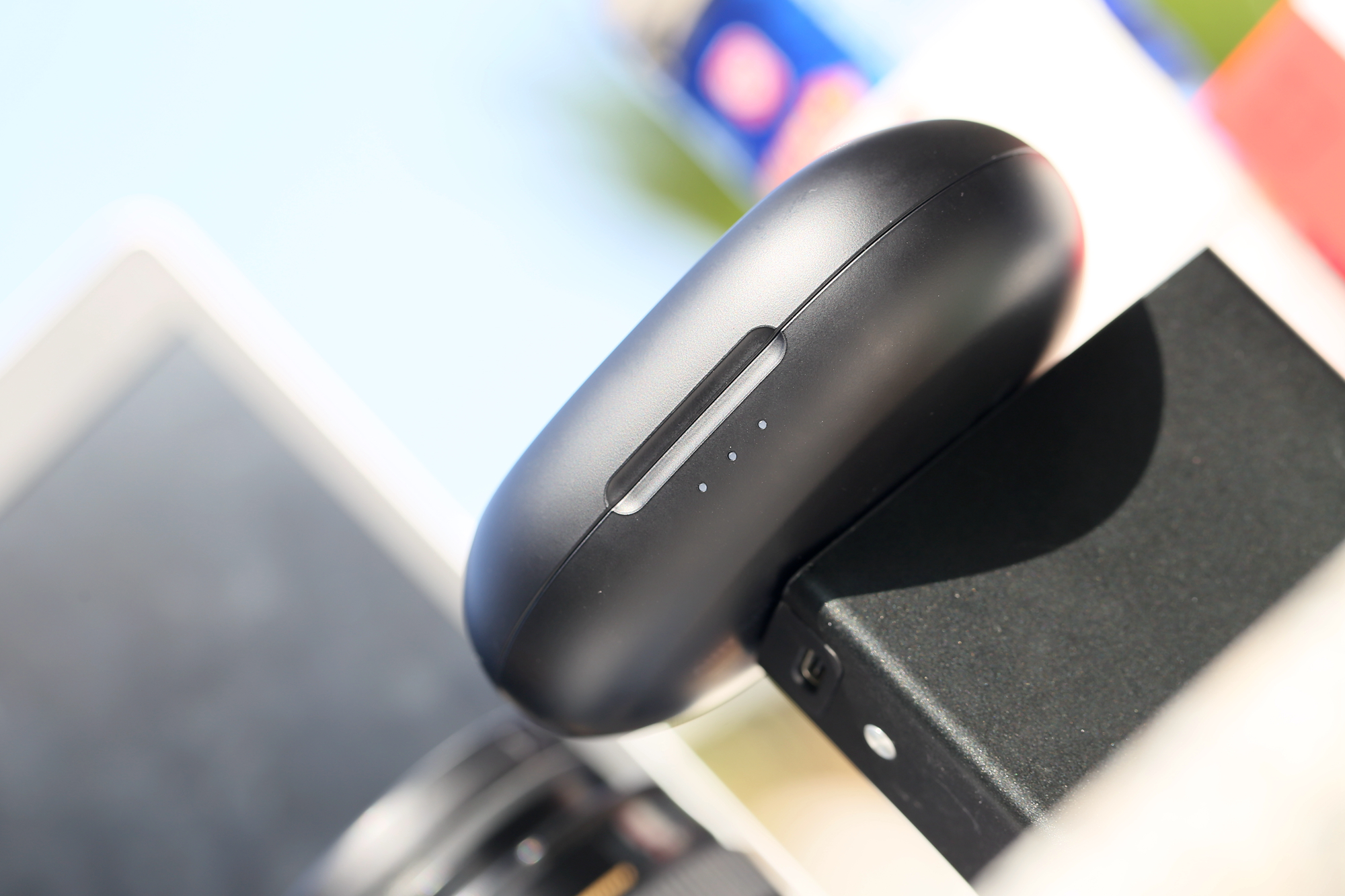 真正能防水的运动蓝牙耳机,运动蓝牙耳机音质安全