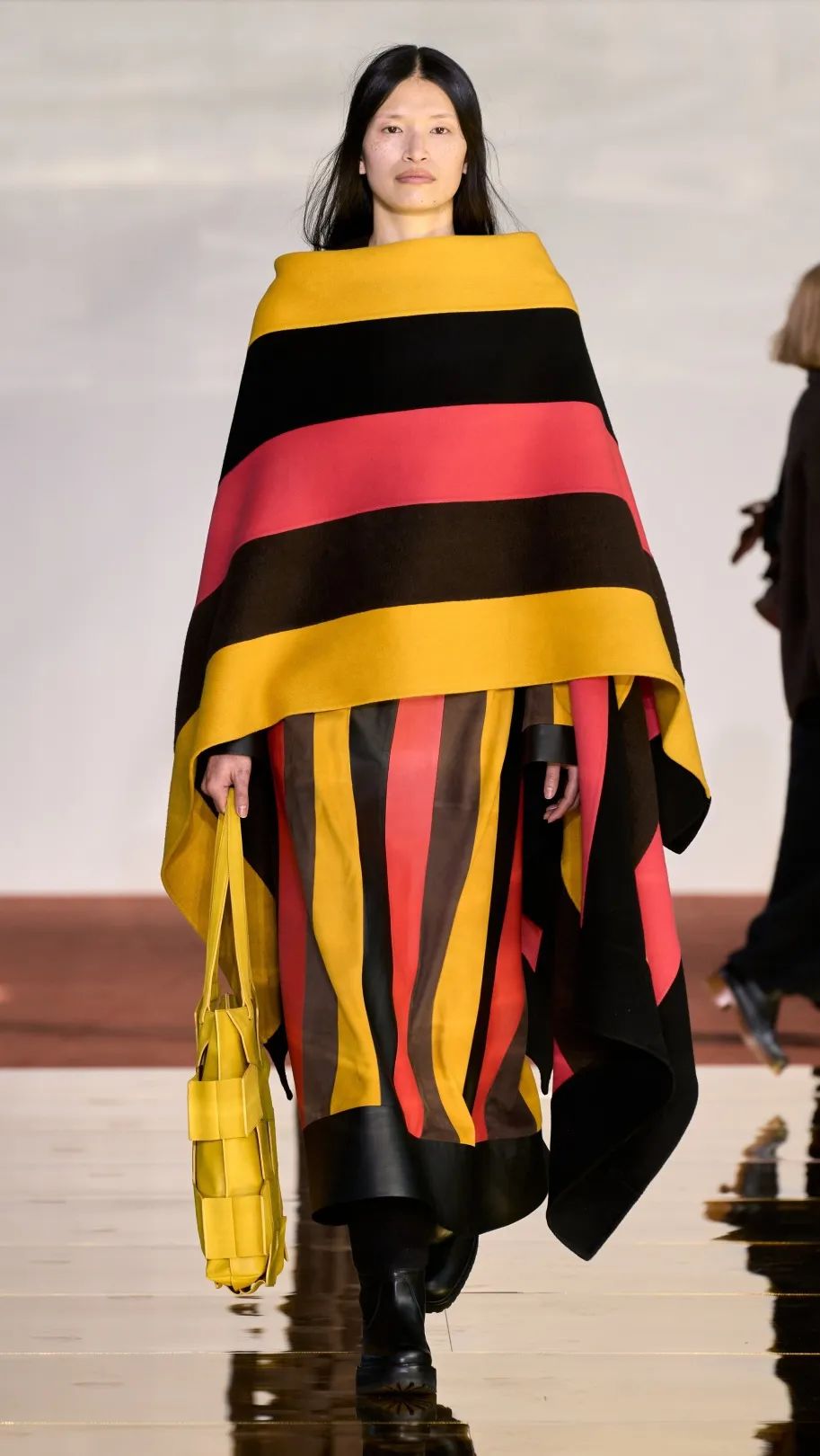 2023-2024秋冬流行趋势款式,2023秋冬流行趋势款式颜色