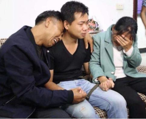 10年前割肾买iPhone4的少年，获赔143万，真的后悔吗？