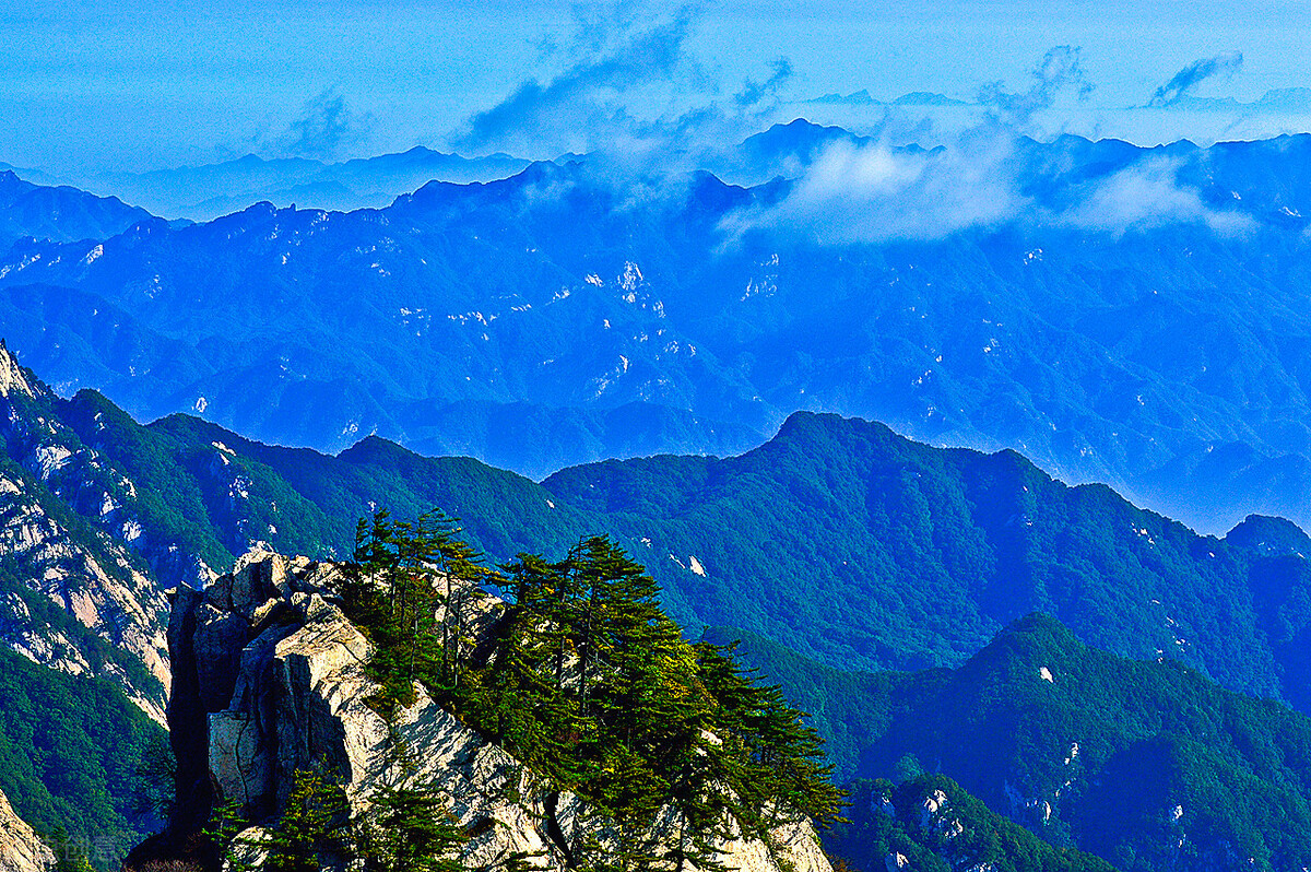 郭进拴｜大美的湖畔明珠