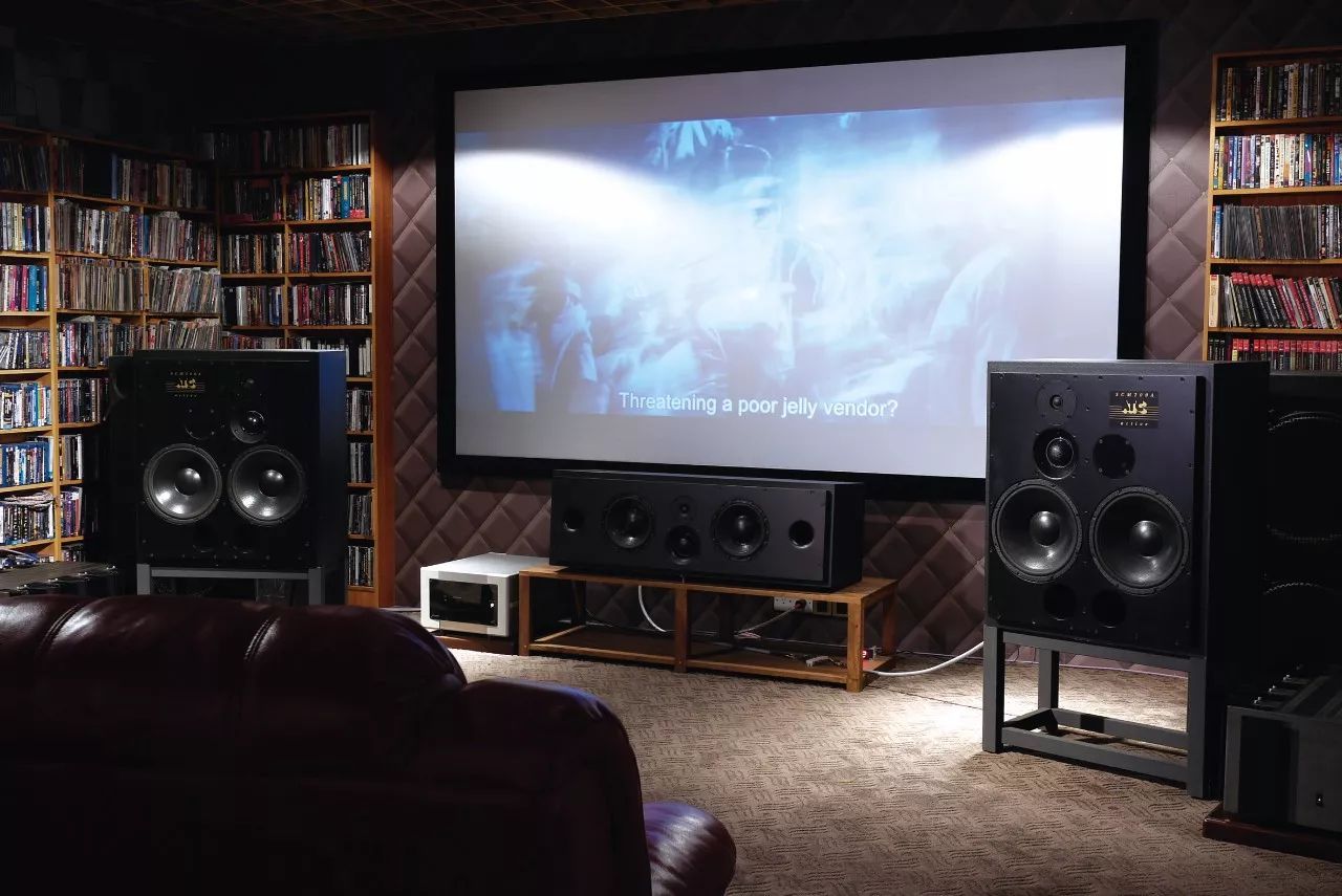 别人一套几百元的音响，声音很好，一套几万元发烧音响声音不好听