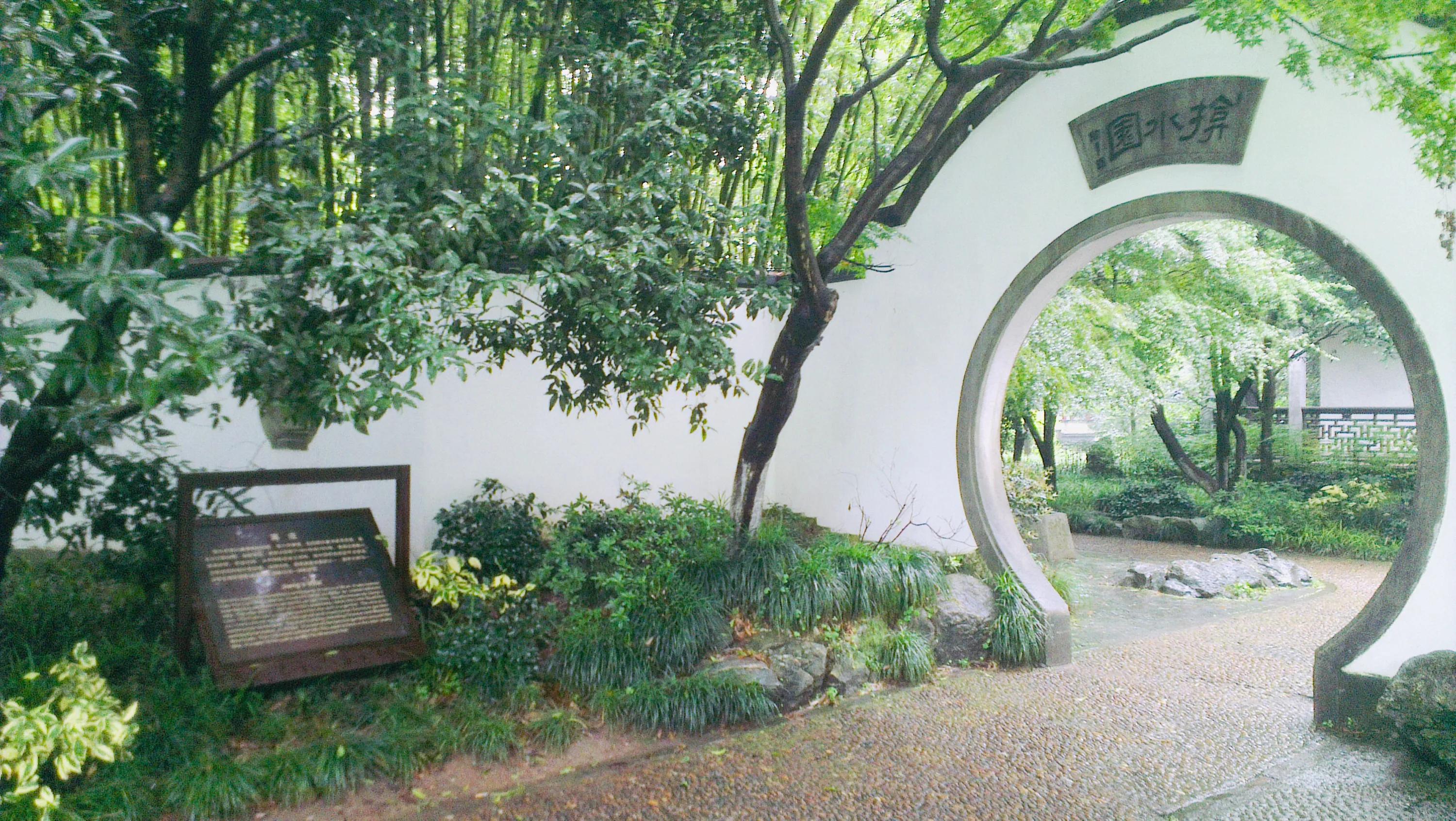 杭州西湖大雪纷飞,杭州西湖风景名胜区