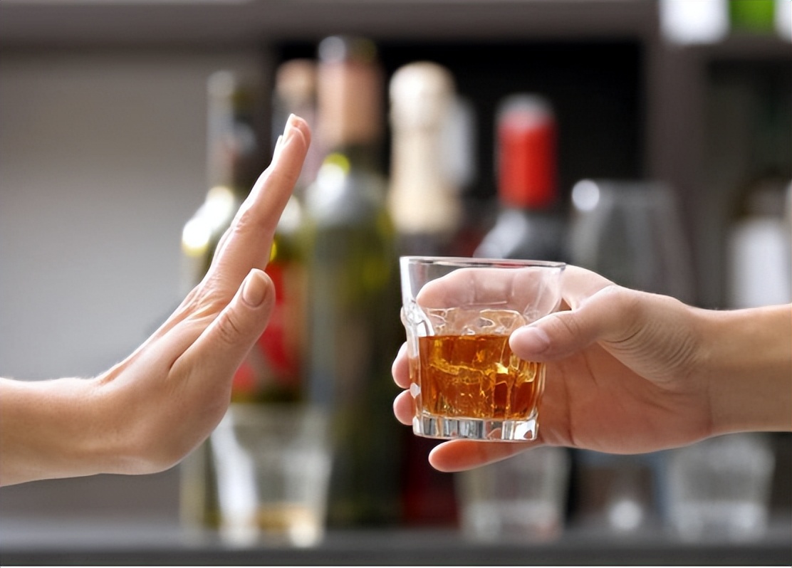 口干口苦要警惕三种疾病,口干口苦要警惕三种病