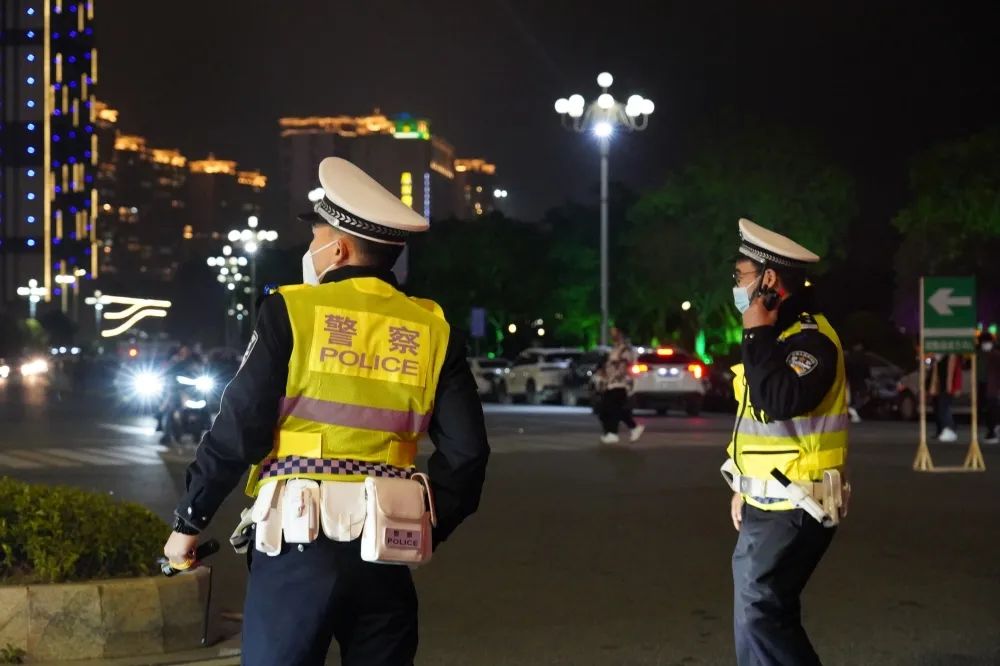 汕尾：“善美之城贺新春”大型音乐烟花汇演活动交通安保工作掠影