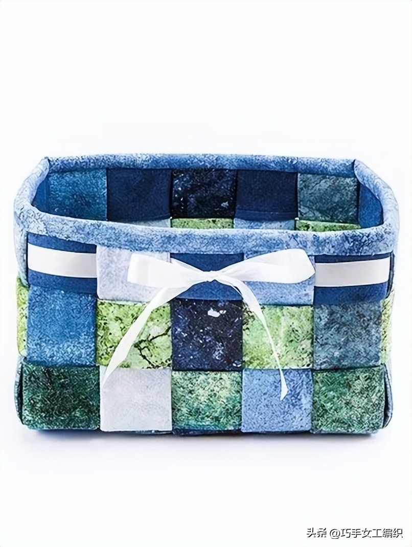 如何用旧牛仔裤做收纳,旧牛仔裤改造收纳袋挂件简单