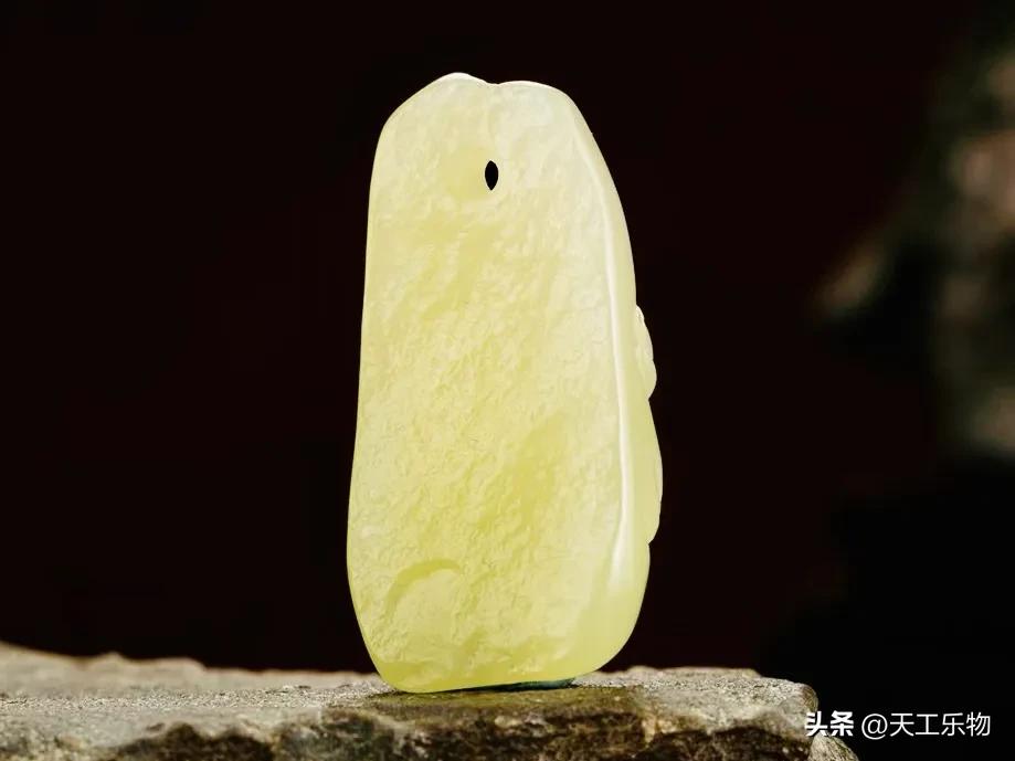 和田玉黄口青花戈壁料,和田青玉黄口料羊脂料