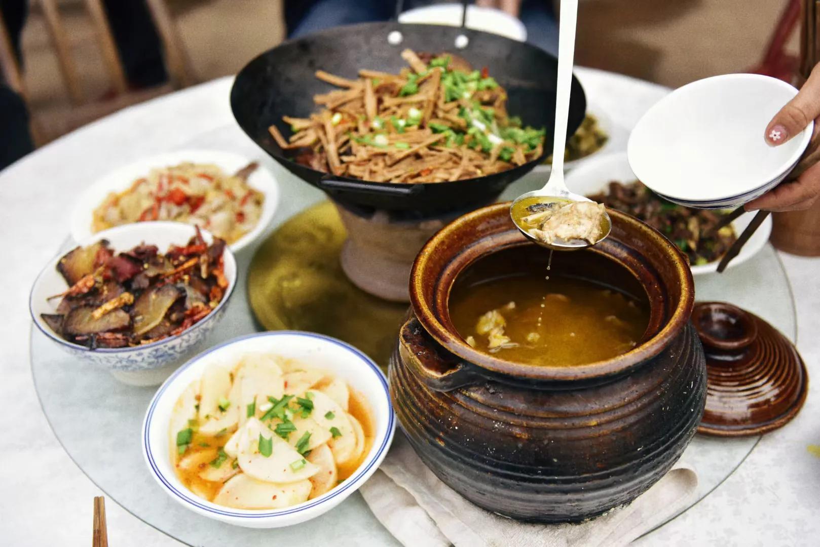 芙蓉镇适合几月份去的,芙蓉镇什么季节去最好