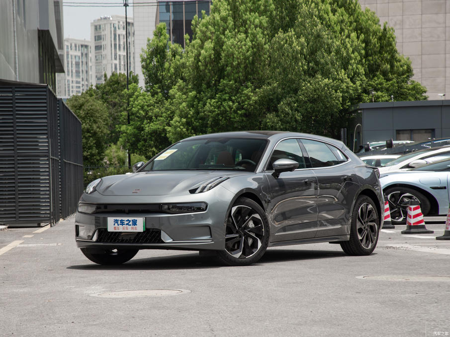 销量节节高推荐ME版2022款极氪001该怎么选