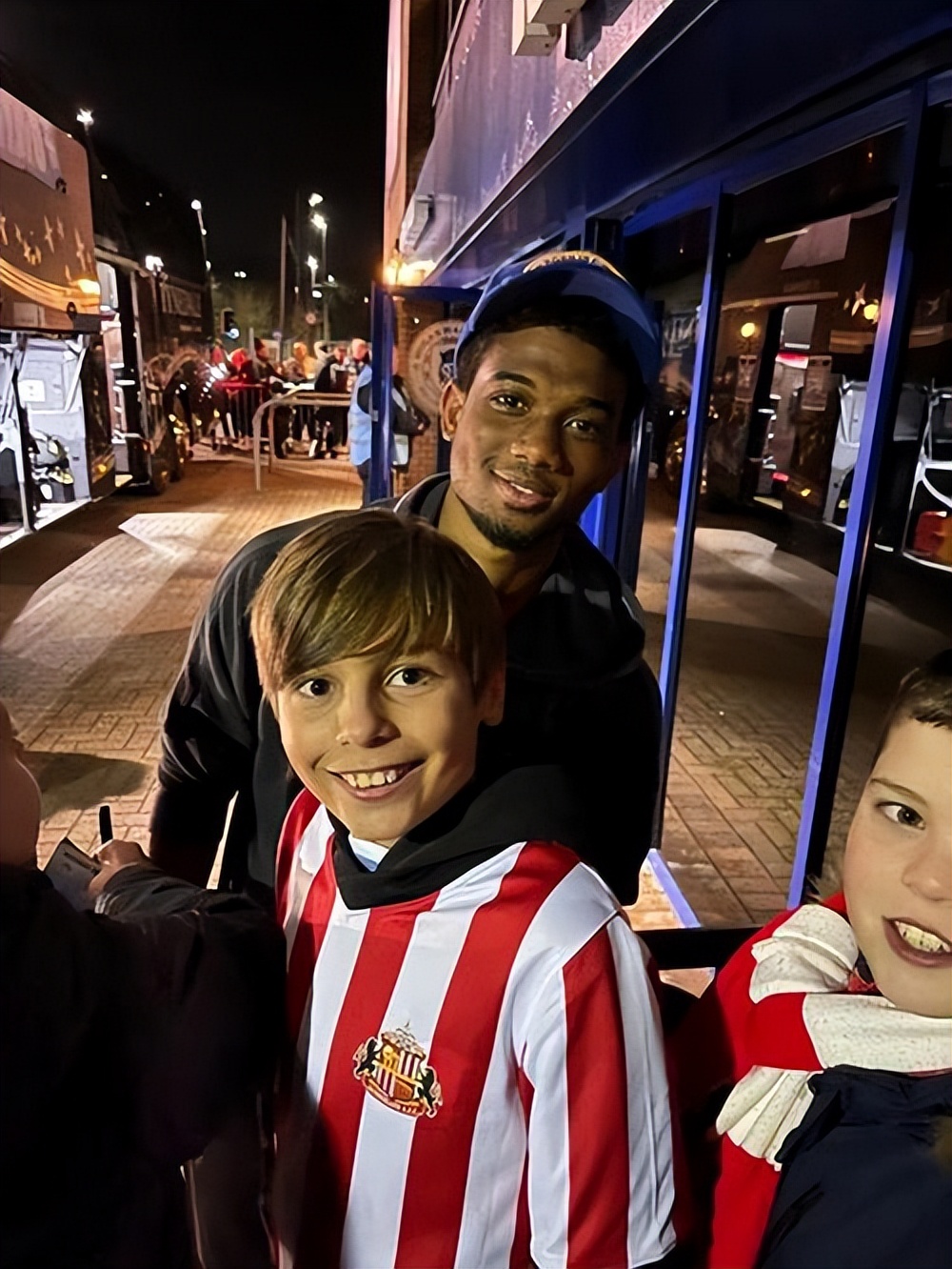 桑德兰阿马德迪亚洛集锦,桑德兰边卫复出对曼联