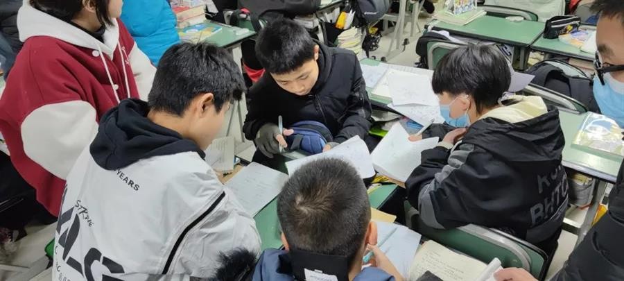 家长委员进校园，助力“双减”促发展——看重庆六十五中家长督教