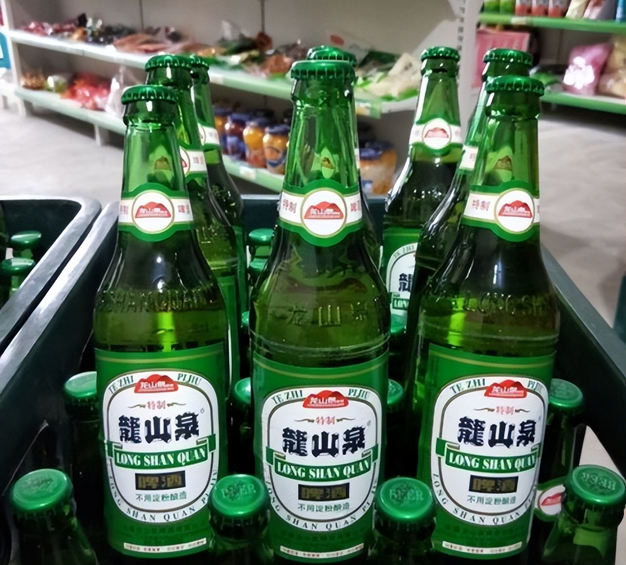 华润雪花啤酒和老雪花,雪花不飘我不飘哈尔滨