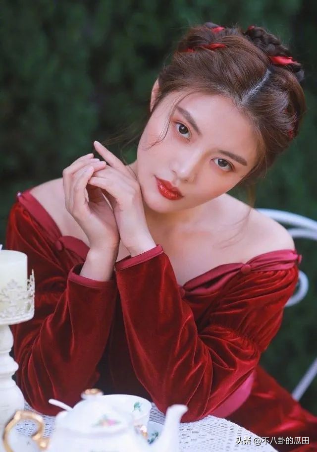 身材配不上脸的七位女星,脸和身材不搭的女明星