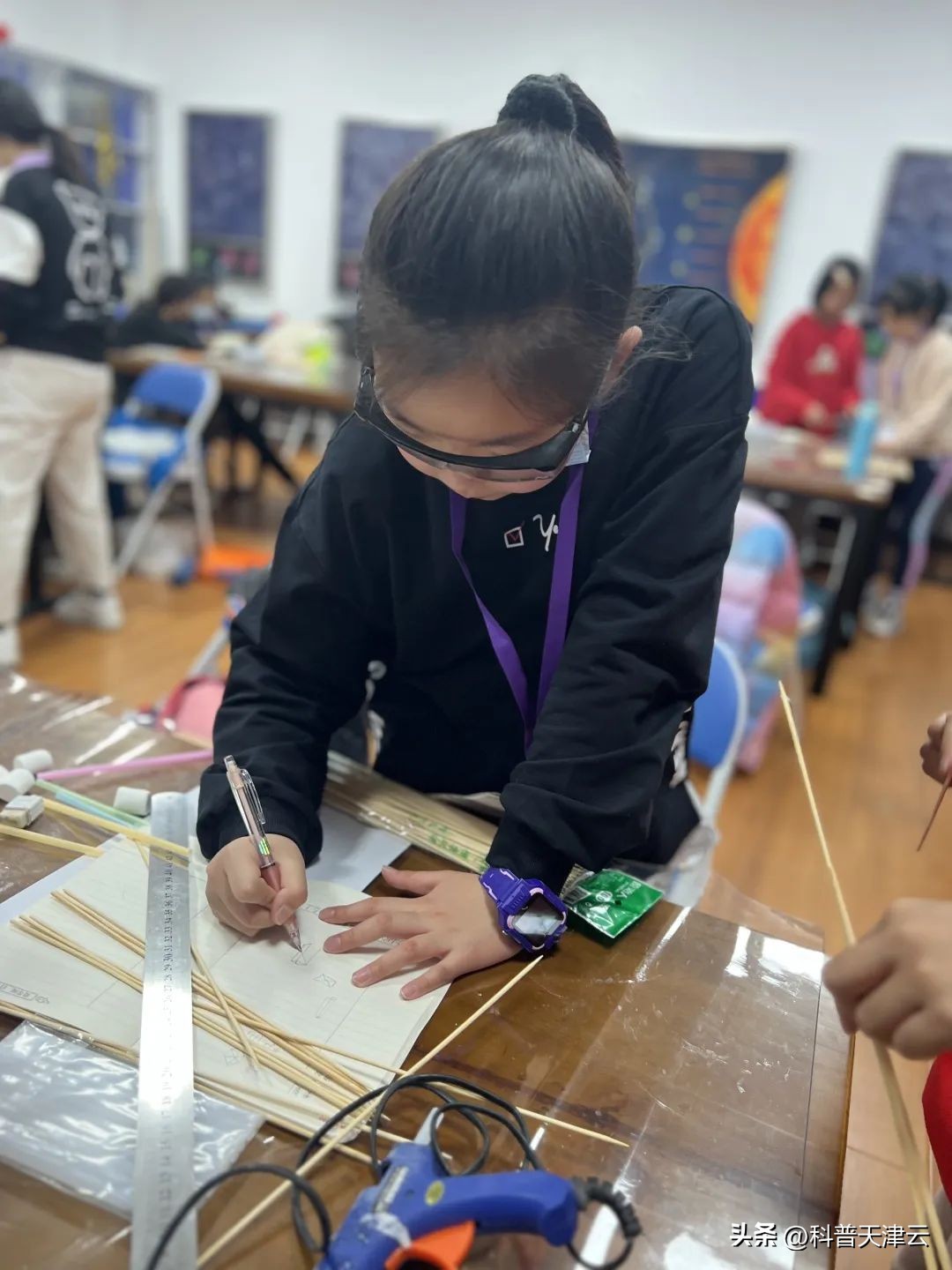 原来物理还能这样玩!|“少年工匠—平衡的奥秘”主题冬令营圆满闭营