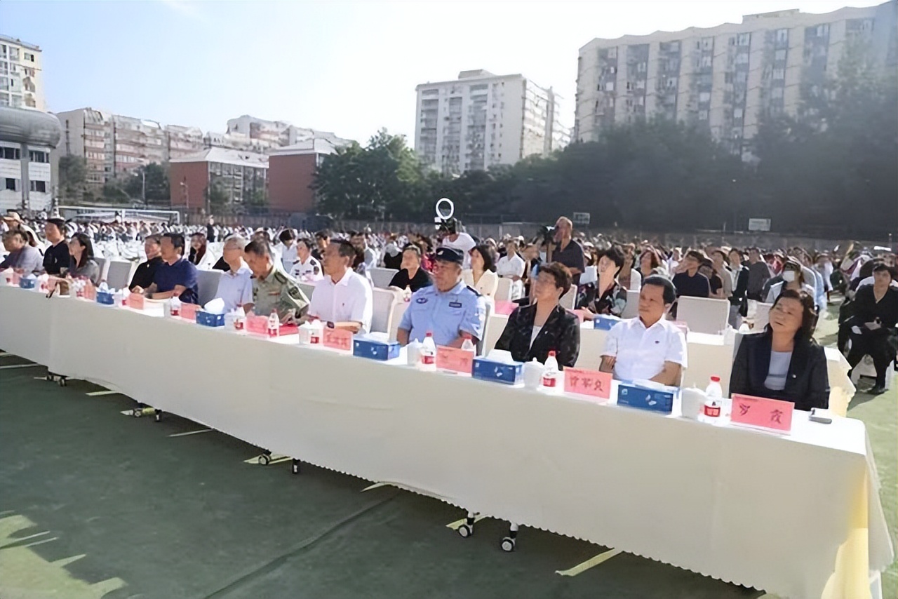 北京实验学校举行盛大开学典礼，续写魅力教育新篇章