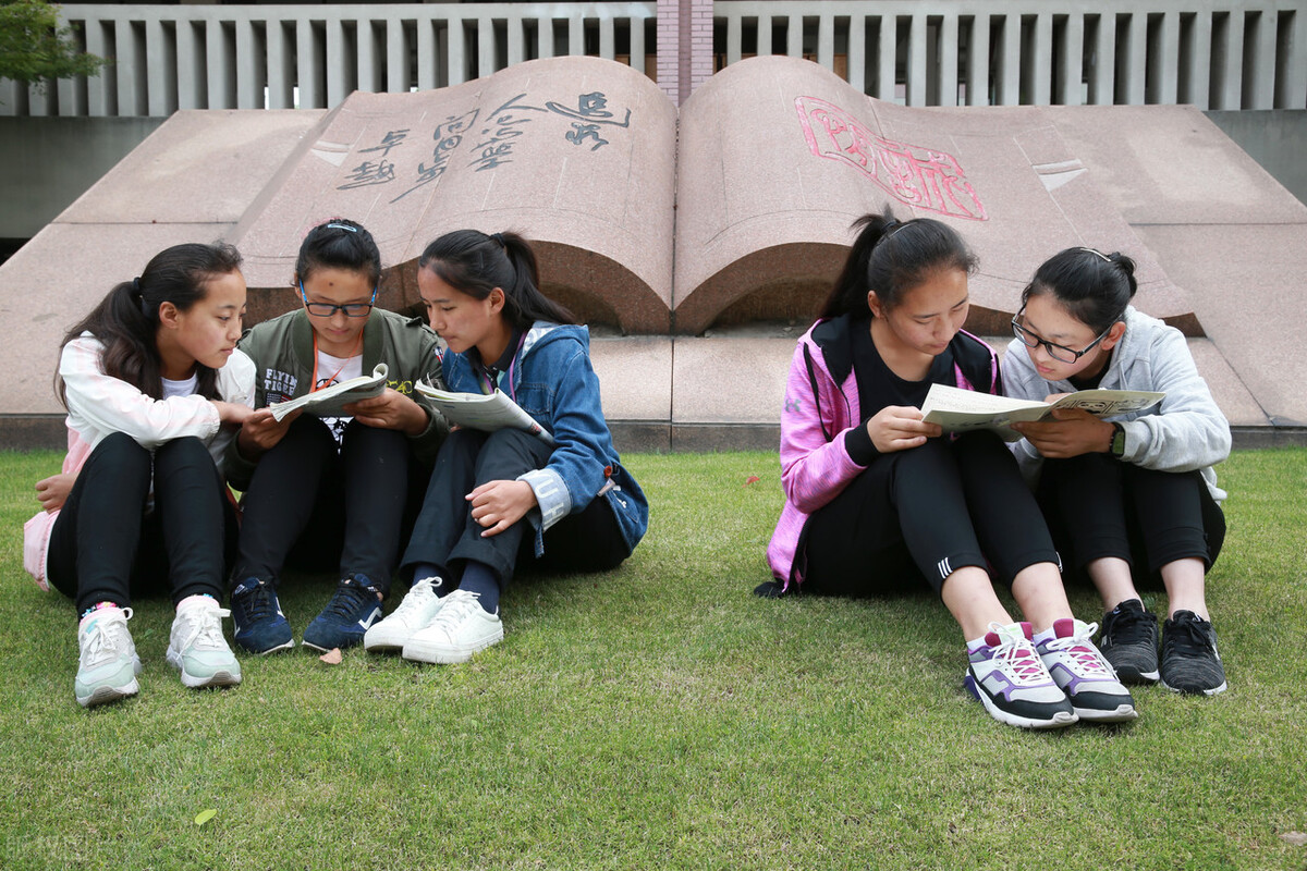 2023年西南大学艺术类招生简章,西南大学2021年美术专业招生简章