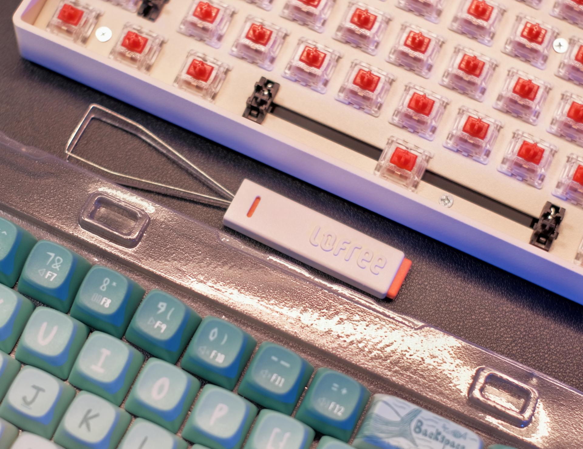 键盘洛斐小翘组装,洛斐小翘键盘不用的时候需要关吗