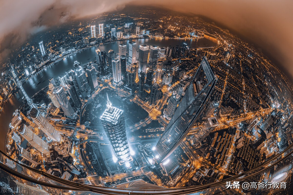 如果意识不到语文的变形功能，我们的目标就难以回到现实当中