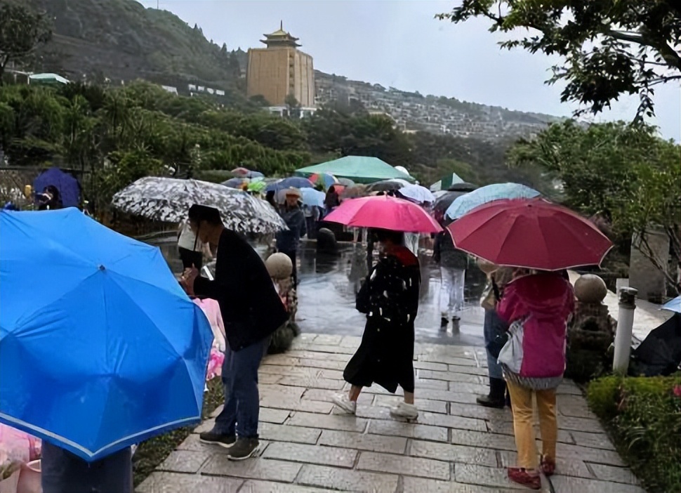 巩俐邓丽君,邓丽君和巩俐