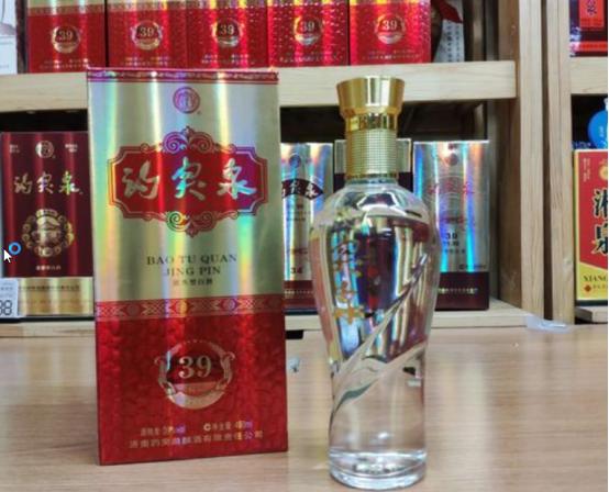 来山东喝什么酒最好喝一点,去山东旅游必点的8道名菜