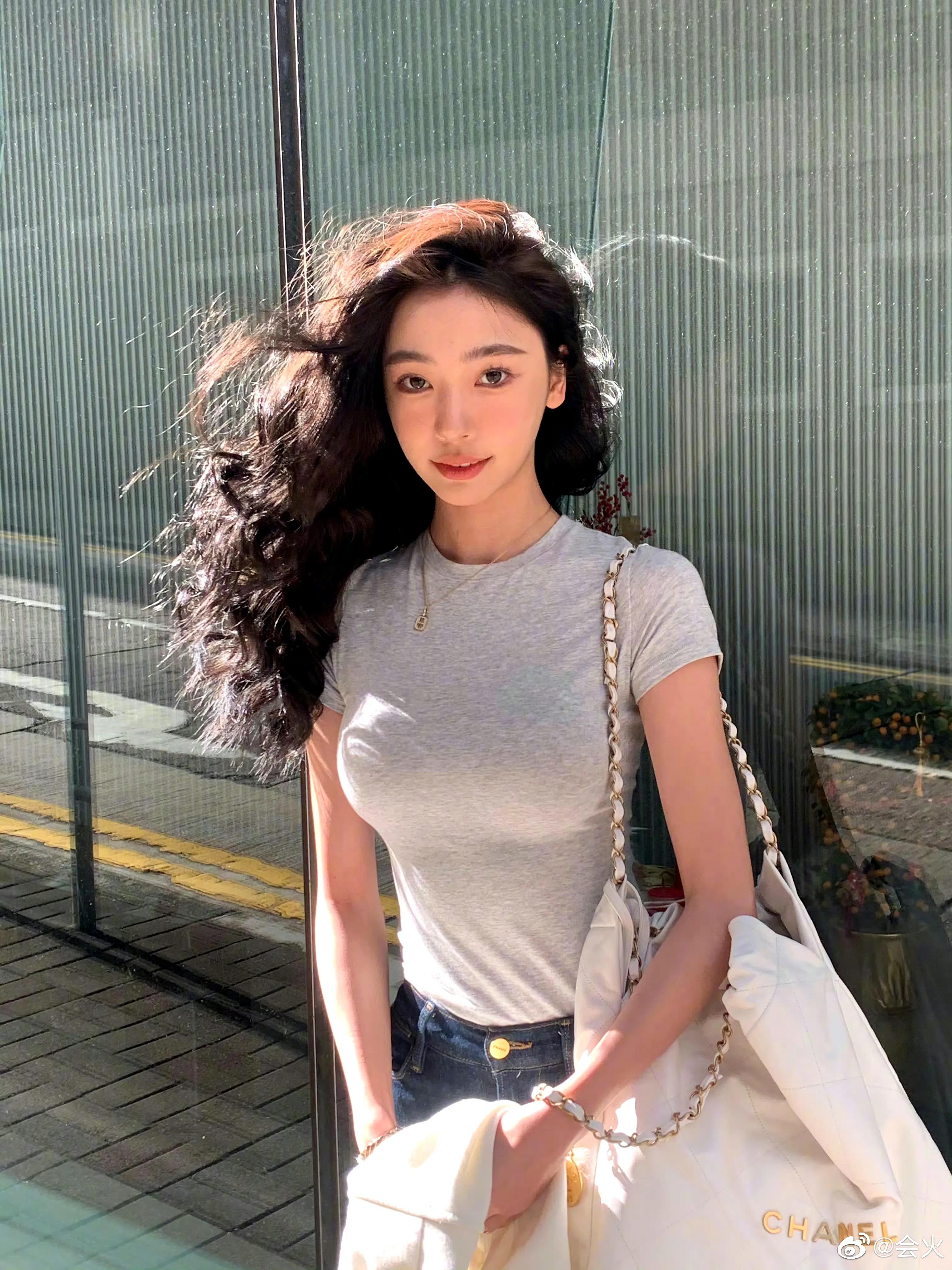 网红易梦玲整过容吗,网红易梦玲演戏