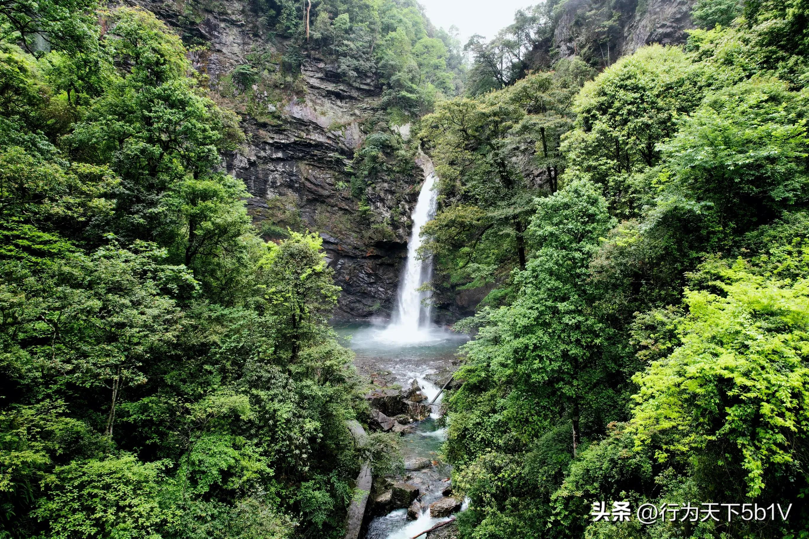 【探秘宛田红滩瀑布溯溪梦江吉翁瀑布】穿越花坪神秘风景线